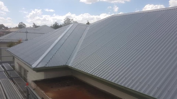 Roof and guttering work by Luke Taylor Plumbing
